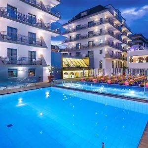 4* Отель Alhambra